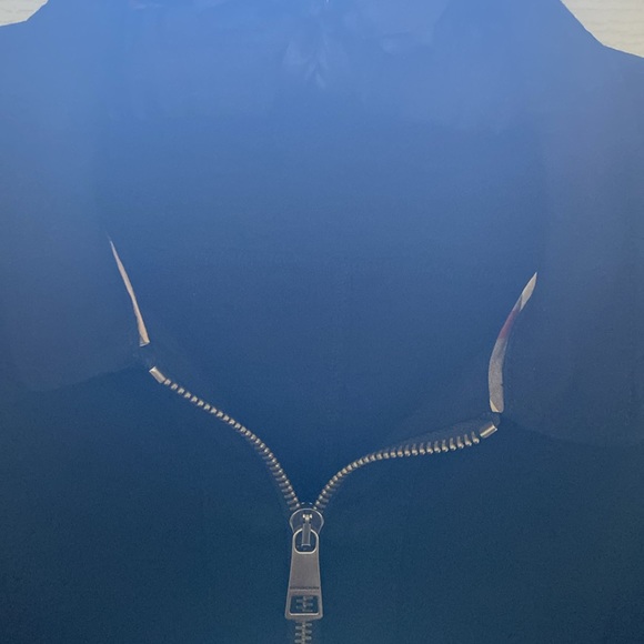 BEAUTIFUL Burberry Brit collar tie dress. - Picture 2 of 9